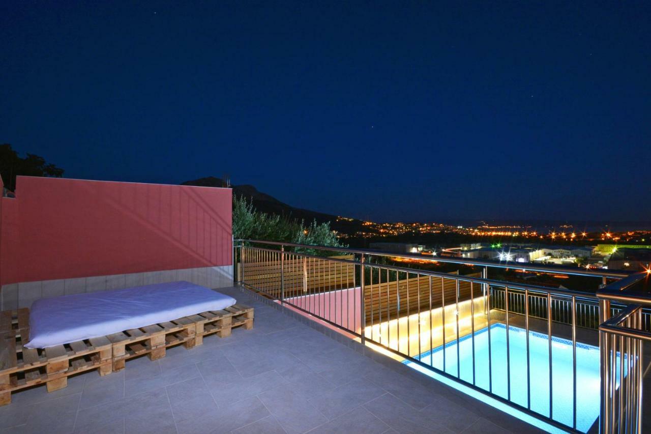 Apartman Lucic Apartment สปลิท ภายนอก รูปภาพ